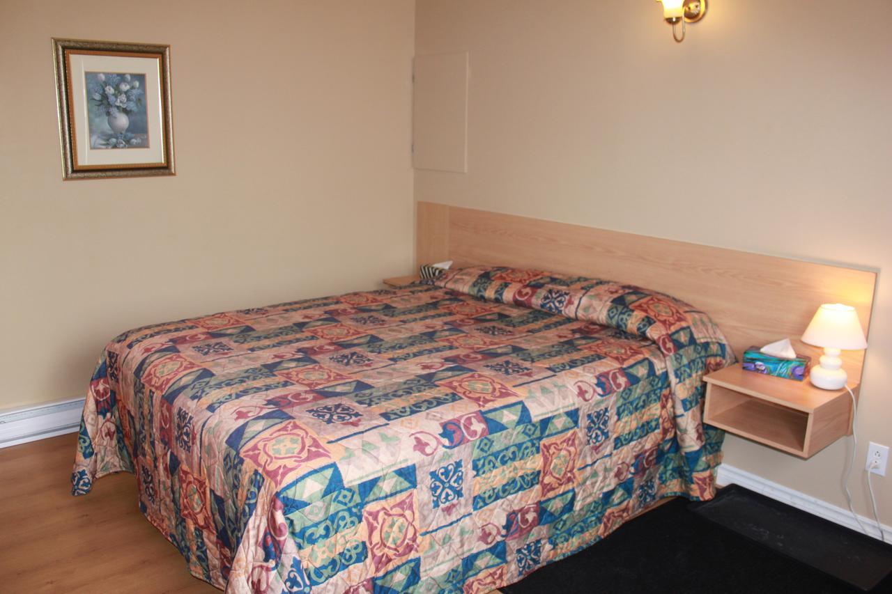 Motel Boise Blainville Exterior foto